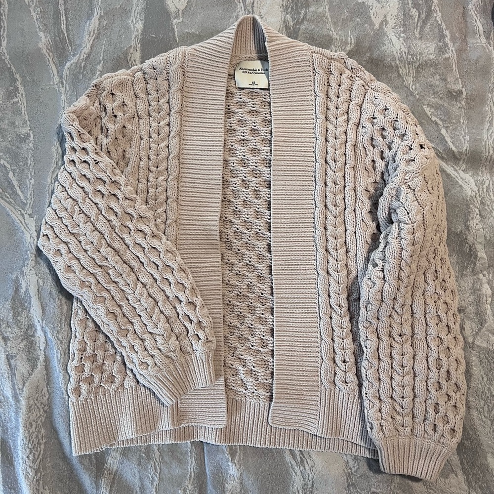 Abercrombie & Fitch Chenille Cable Cardigan, XS